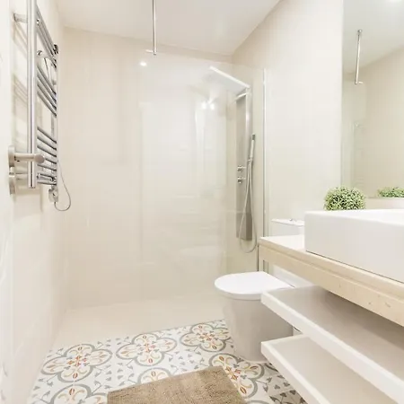 Apartment Santos Blue Tiles *