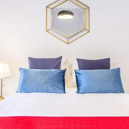 Santos Blue Tiles Apartment *